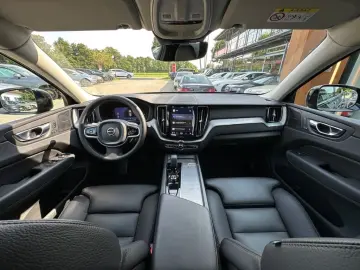 XC60 Plus Dark AWD B4 Diesel EU6d Digitales Cock