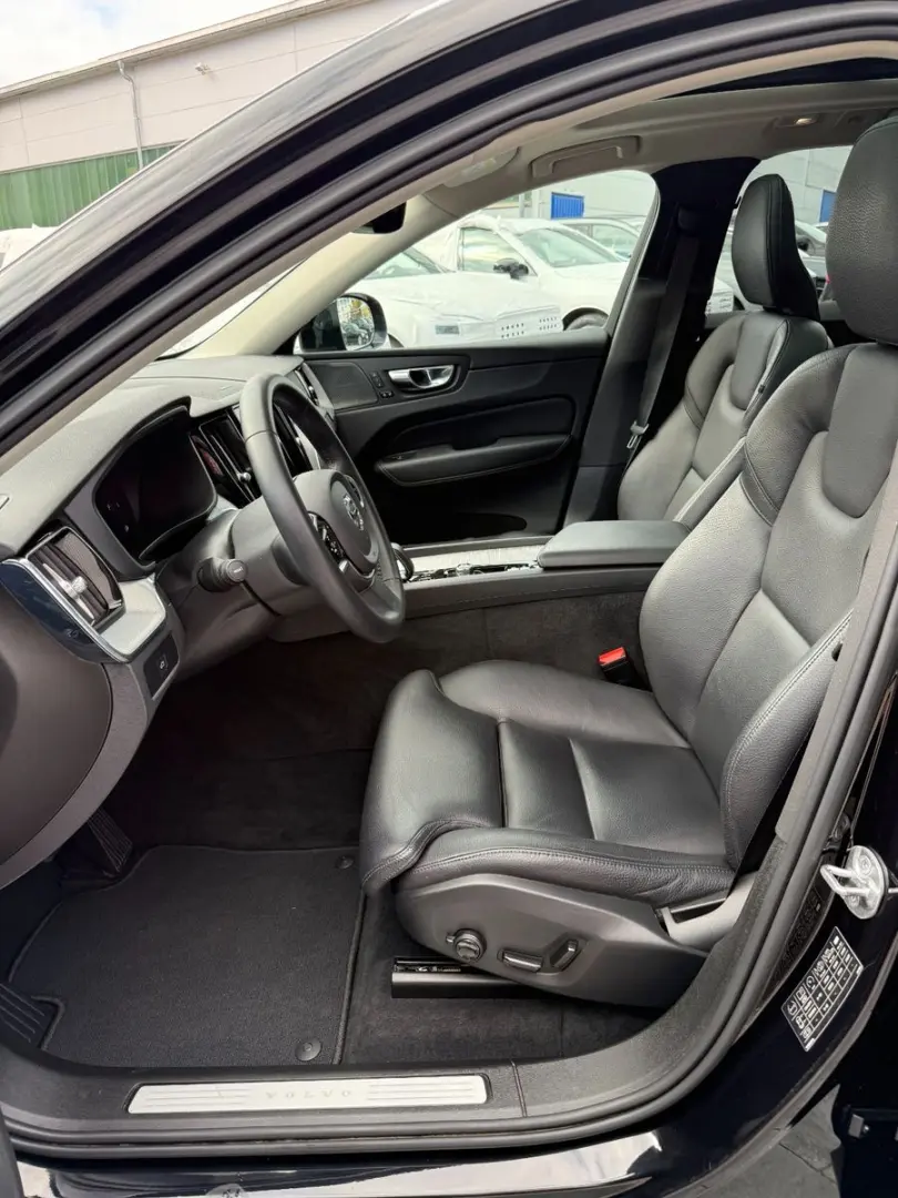 XC60 PLUS DARK AWD GOOGLE PANO HARMAN