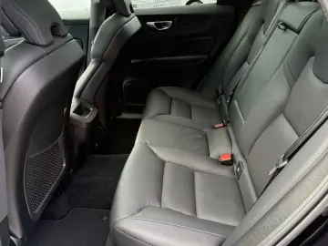 XC60 PLUS DARK AWD GOOGLE PANO HARMAN
