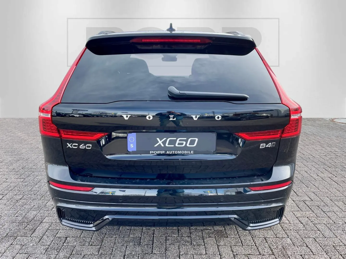 XC60 B4 AWD Plus Dark ACC CAM LED LHZ SHZ STDHZ