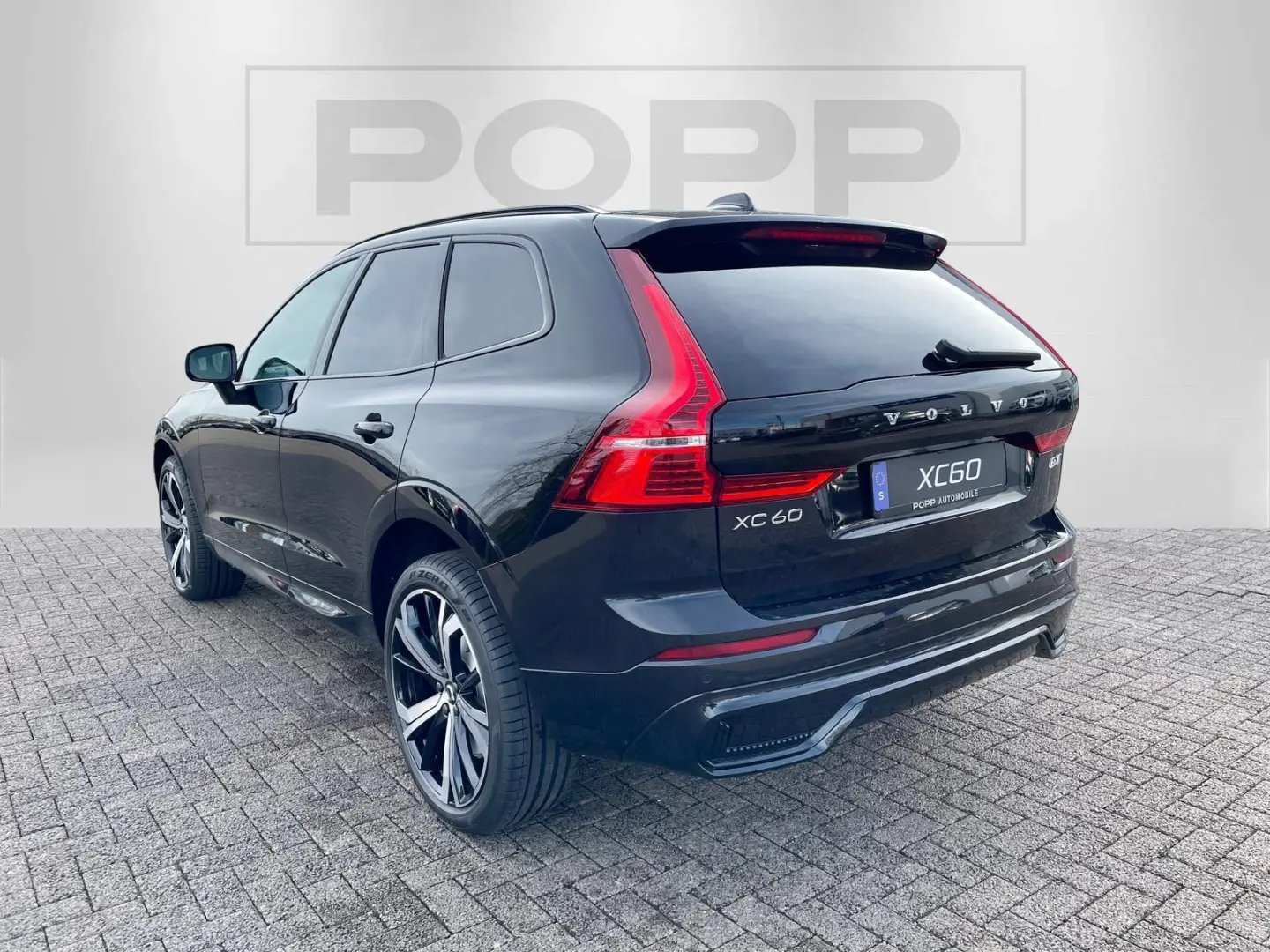 XC60 B4 AWD Plus Dark ACC CAM LED LHZ SHZ STDHZ