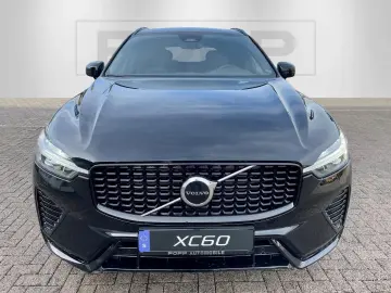 XC60 B4 AWD Plus Dark ACC CAM LED LHZ SHZ STDHZ