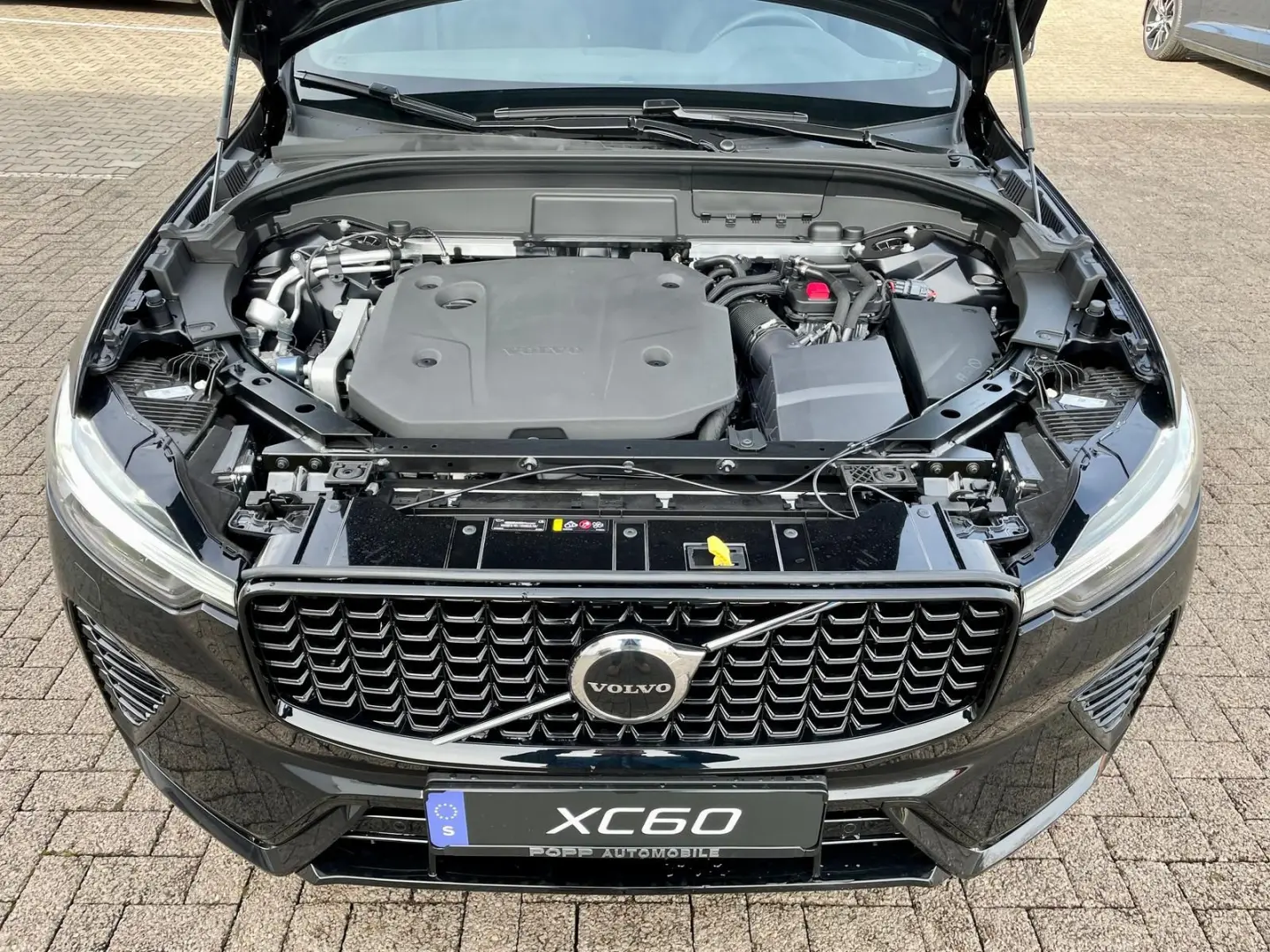 XC60 B4 AWD Plus Dark ACC CAM LED LHZ SHZ STDHZ