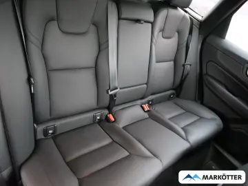 XC60 B4 AWD Plus Dark AHK 360CAM Google