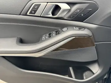 X5 xDrive30d 20  AHK PA HUD HiFi LCProf
