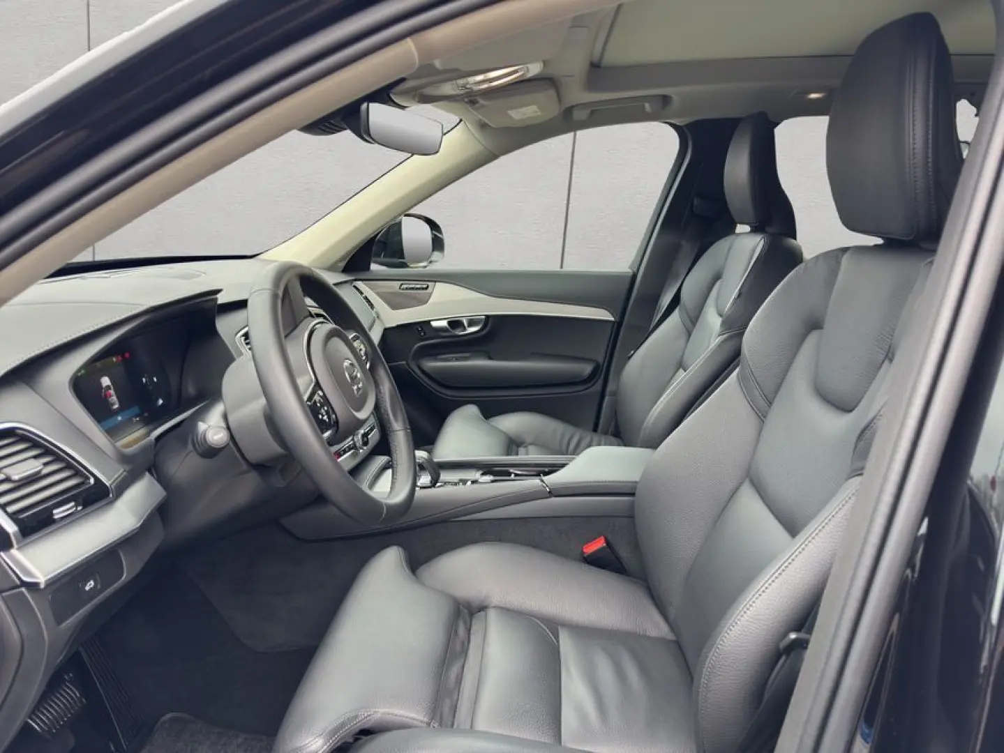 XC90 B5 AWD Plus-Bright 7S Glasd Standh 360  AHK