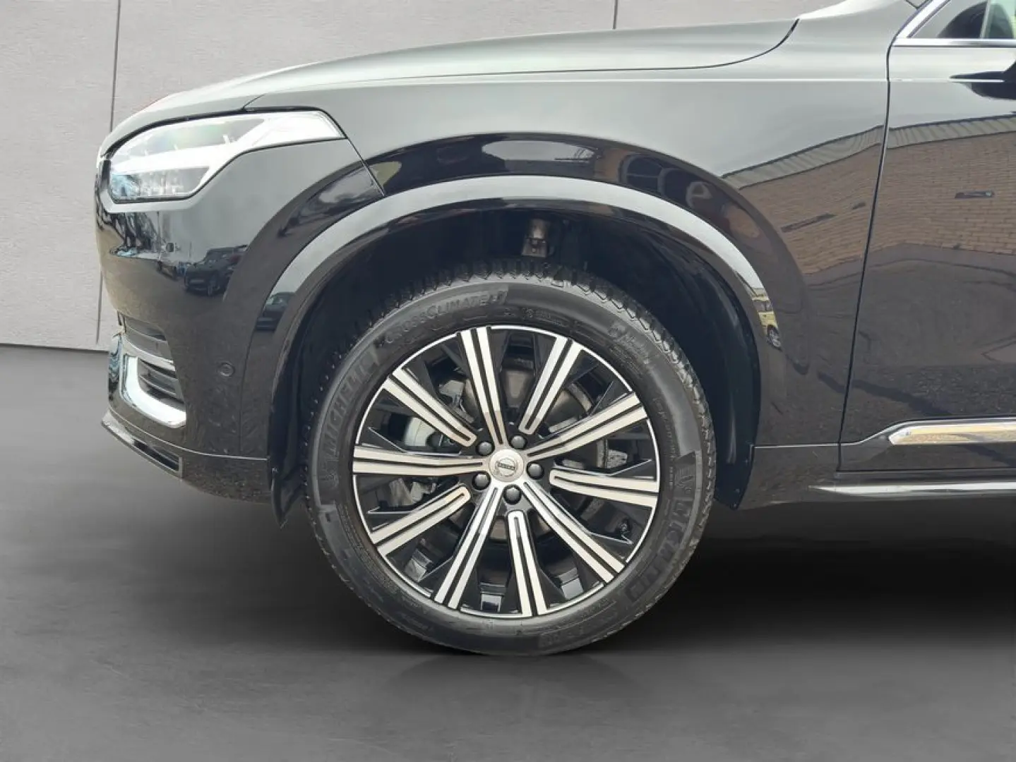 XC90 B5 AWD Plus-Bright 7S Glasd Standh 360  AHK