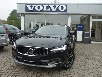 V90 Cross Country B4 AWD Plus AHK H&K Pano BLIS