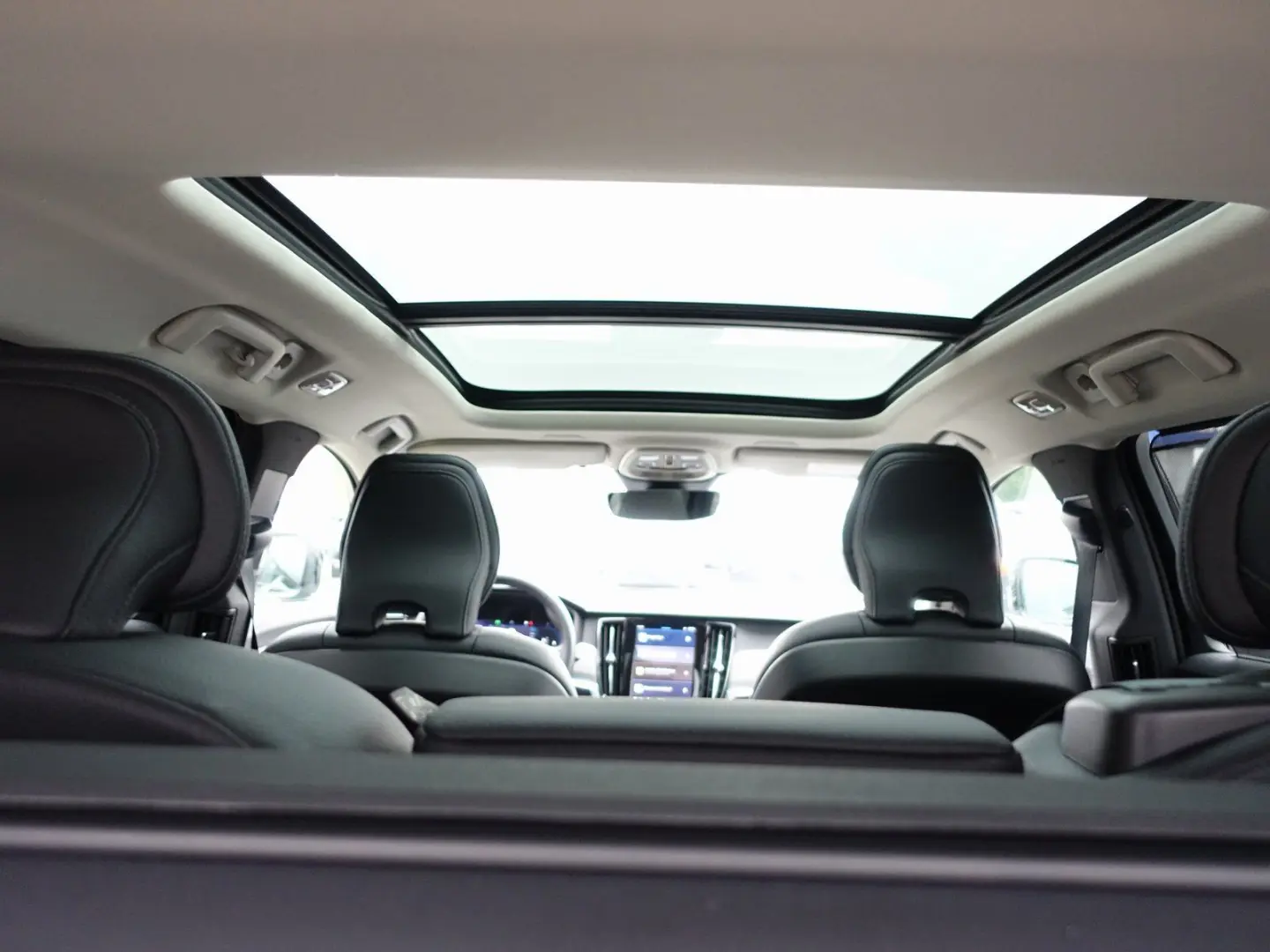 V90 Cross Country B4 AWD Plus AHK H&K Pano BLIS