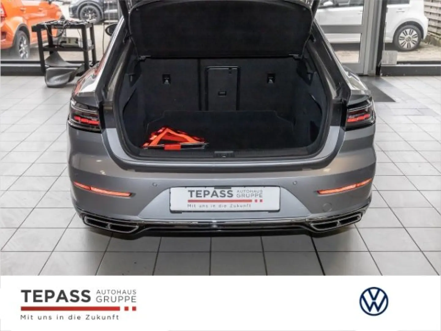 Arteon 2.0 TDI R-Line LED PANO NAVI LEDER KAMERA