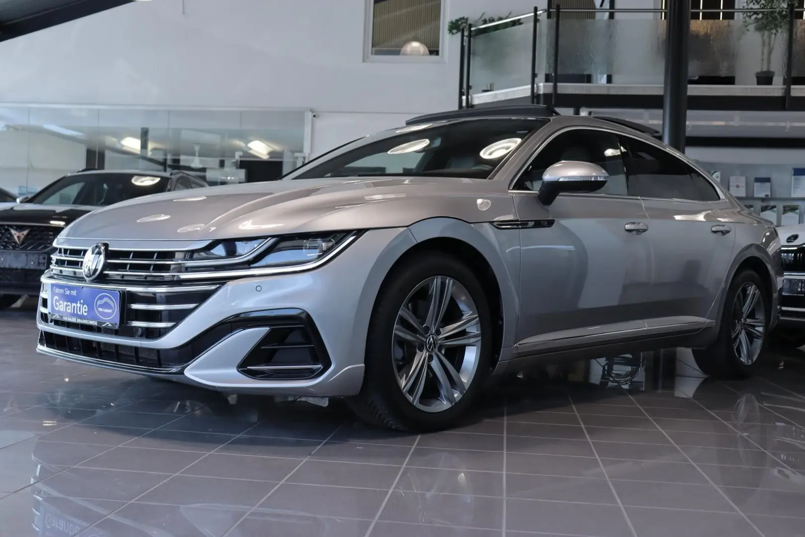 Arteon 2.0 TSI R-Line PANORAM KAMERA ACC VIRTUAL