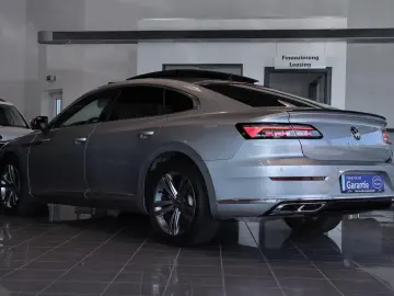 Arteon 2.0 TSI R-Line PANORAM KAMERA ACC VIRTUAL