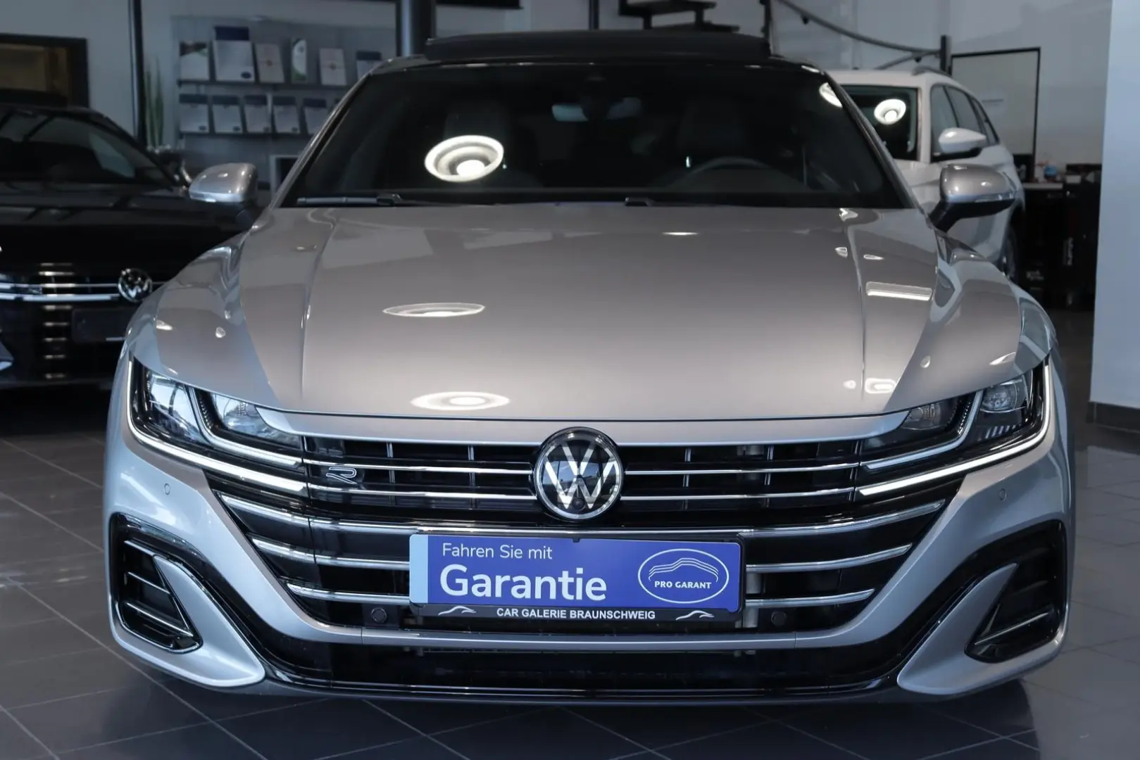 Arteon 2.0 TSI R-Line PANORAM KAMERA ACC VIRTUAL