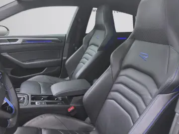 Arteon 2.0 TSI DSG 4M R PANO AHK IQ.LIGHT KAMERA