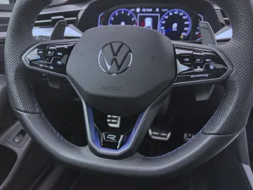 Arteon 2.0 TSI DSG 4M R PANO AHK IQ.LIGHT KAMERA