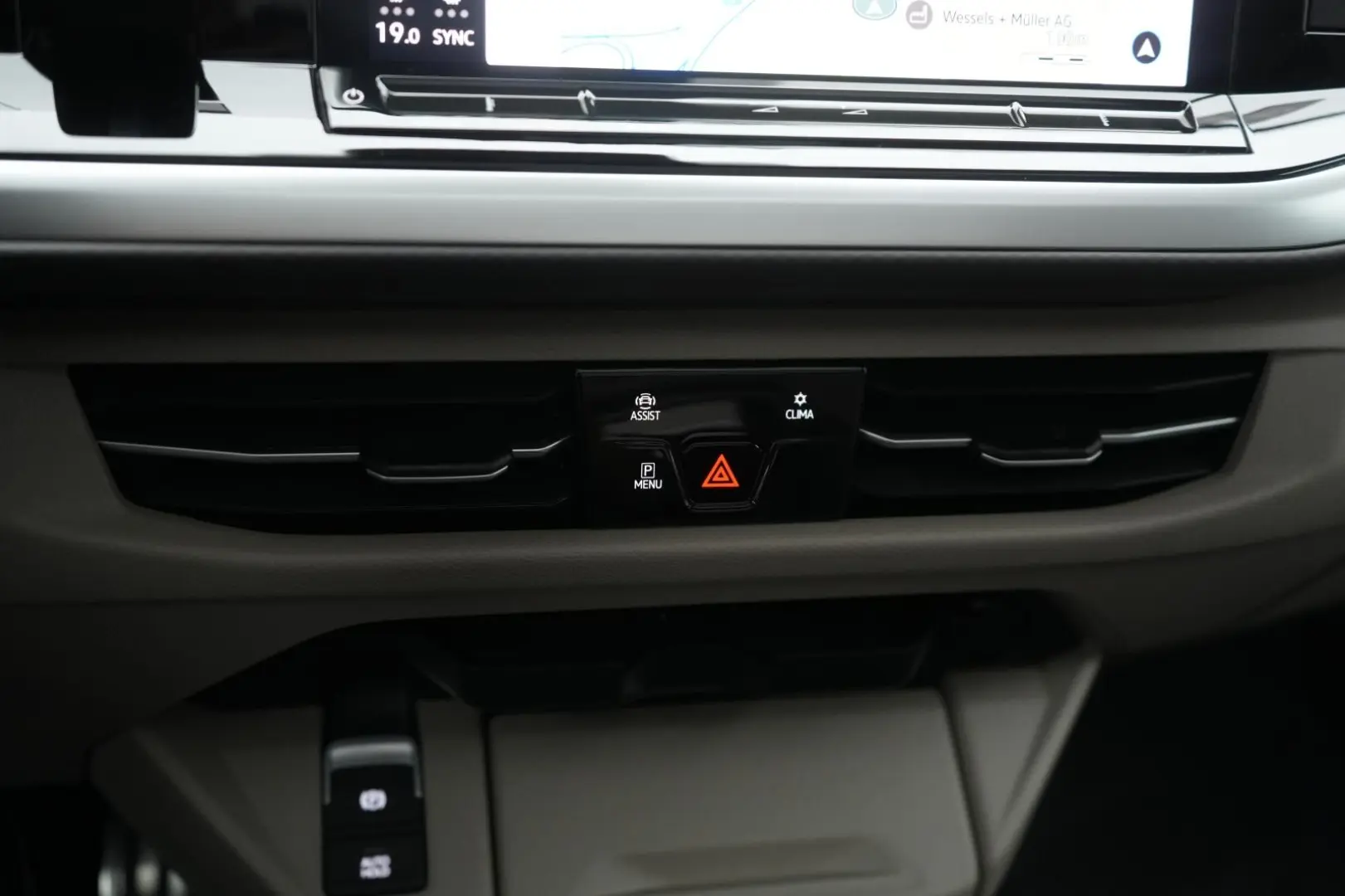 T7 Multivan DSG KÜ Style Navi ACC Kamera Virtua