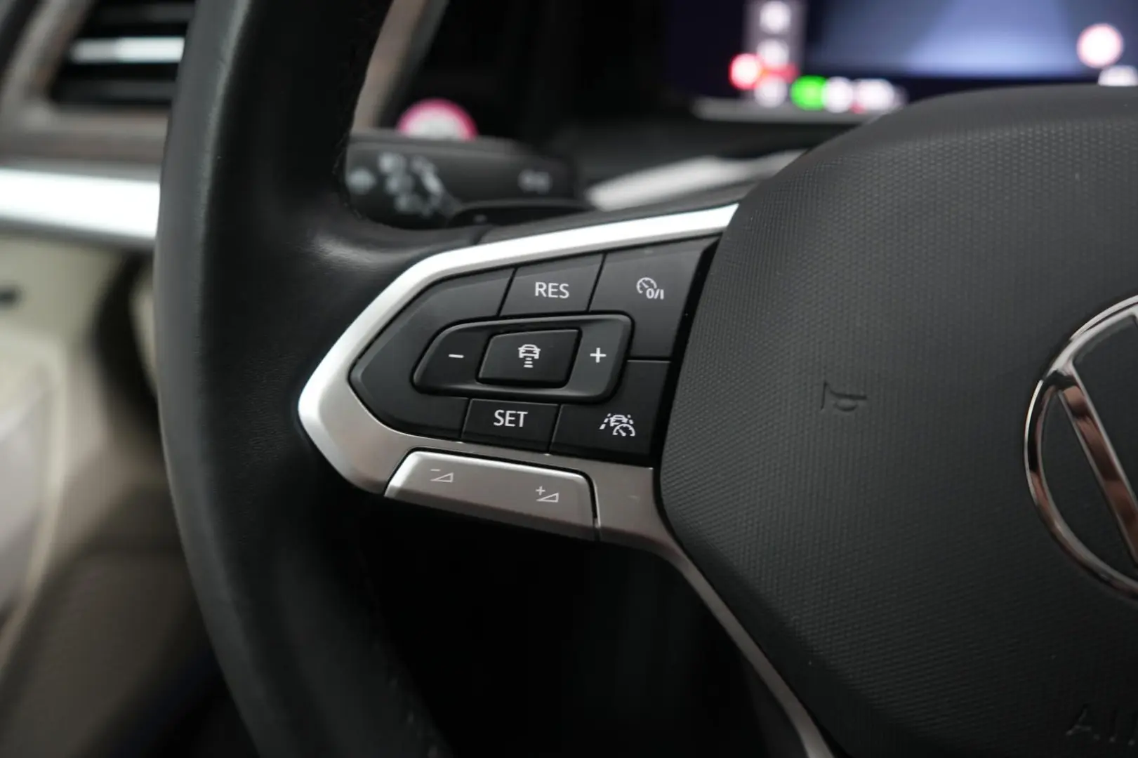 T7 Multivan DSG KÜ Style Navi ACC Kamera Virtua