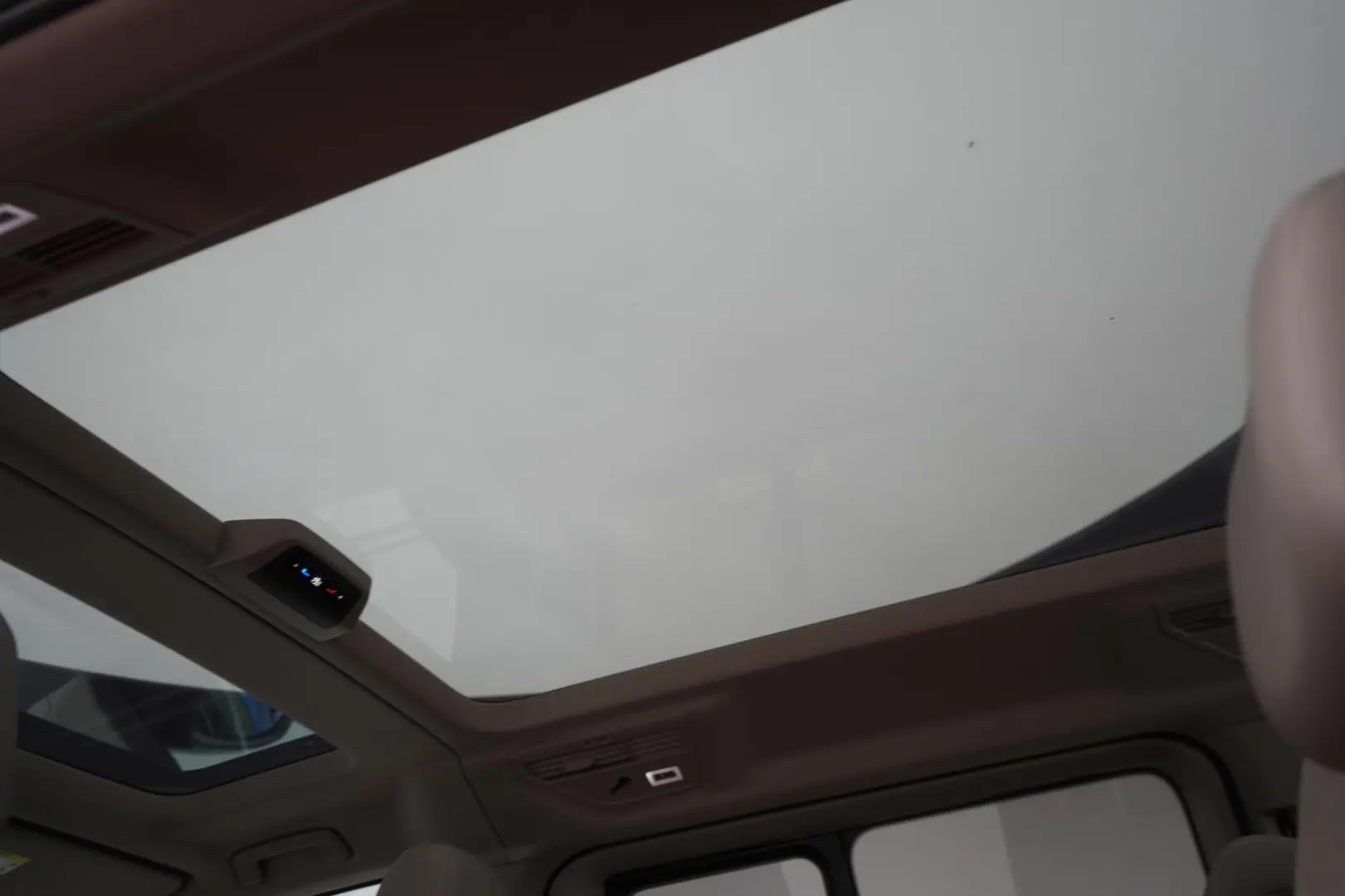 T7 Multivan DSG KÜ Style Navi ACC Kamera Virtua