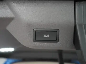 T7 Multivan DSG KÜ Style Navi ACC Kamera Virtua
