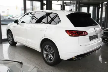 Touareg 3.0 TDI R-Line Black Style IQ AHK V-COP