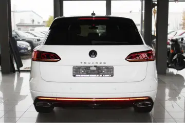Touareg 3.0 TDI R-Line Black Style IQ AHK V-COP