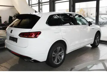 Touareg 3.0 TDI R-Line Black Style IQ AHK V-COP