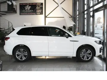 Touareg 3.0 TDI R-Line Black Style IQ AHK V-COP