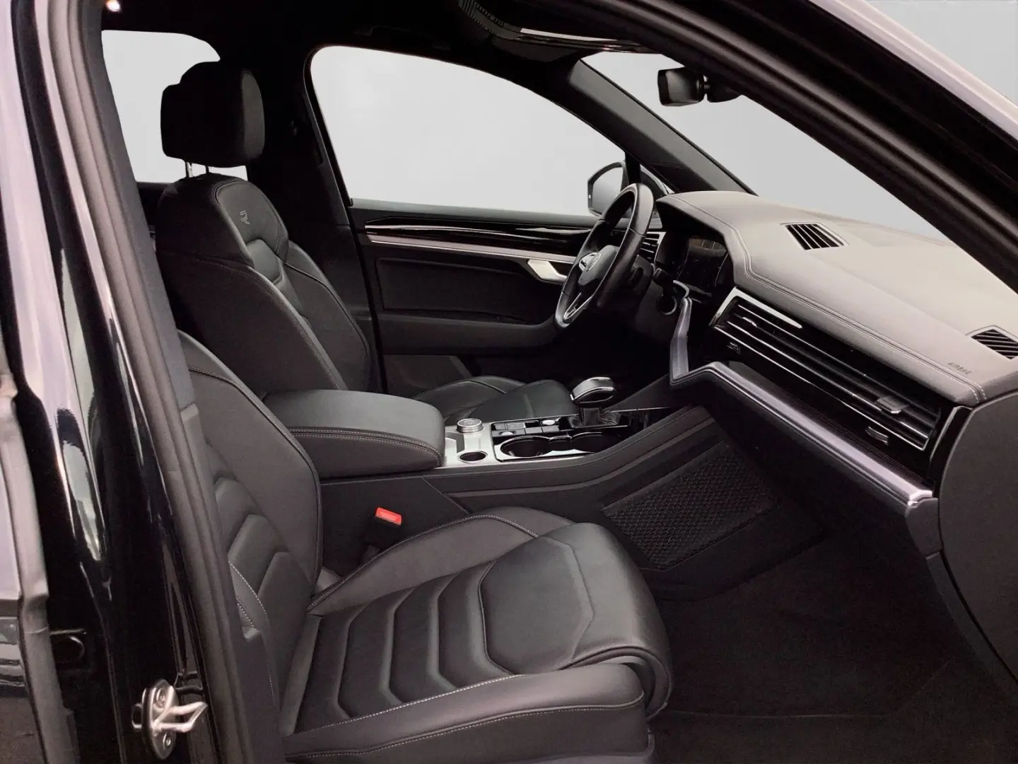 Touareg V6 TDI R-LINE BLACK-STYLE INNOVISION AHK