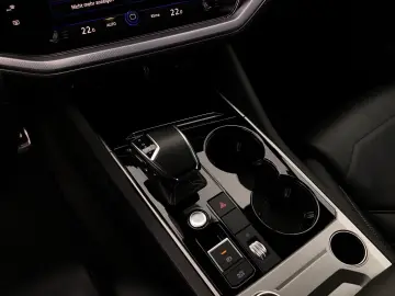 Touareg V6 TDI R-LINE BLACK-STYLE INNOVISION AHK
