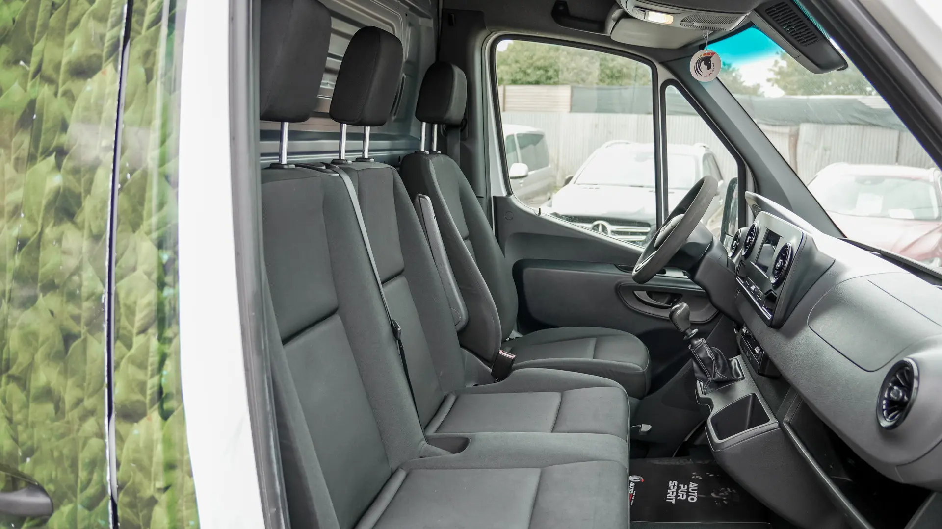 MERCEDES BENZ SPRINTER