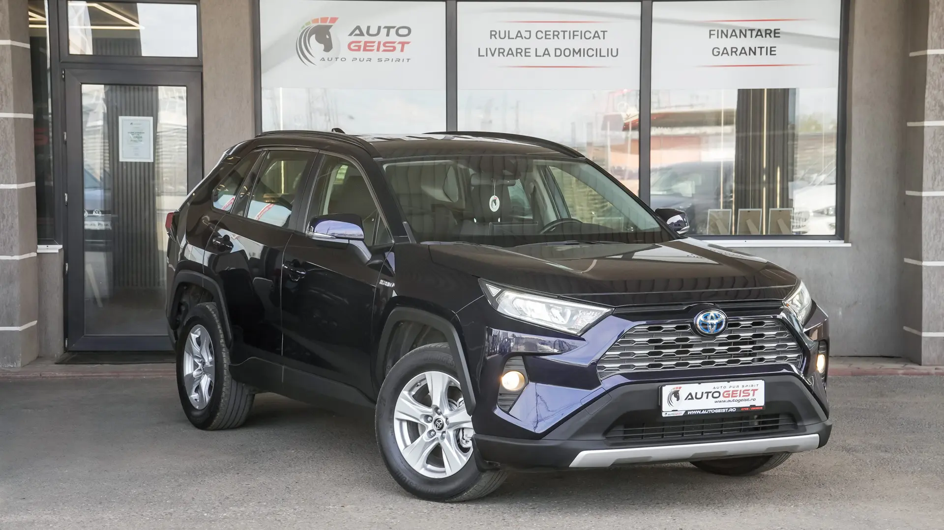 TOYOTA RAV 4 ACTIVE 2WD E-CVT