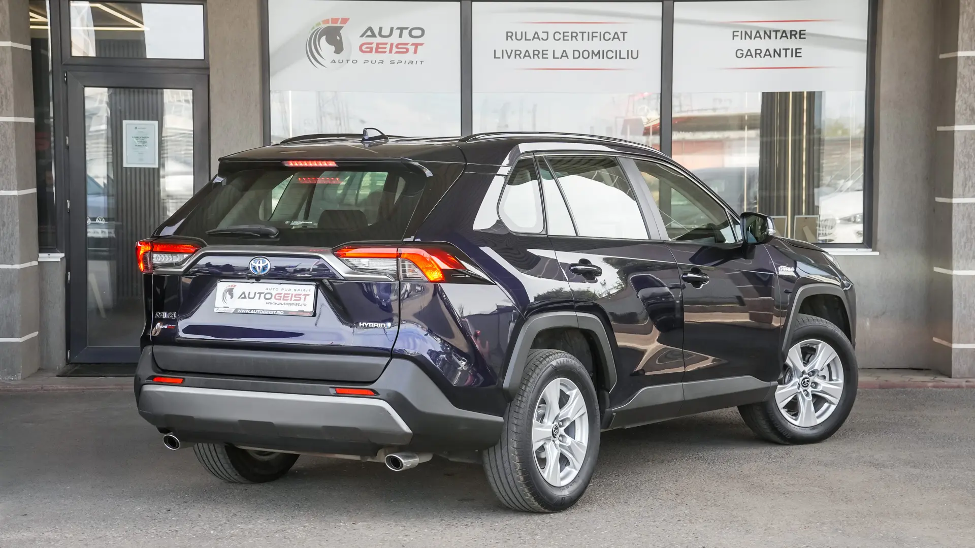 TOYOTA RAV 4 ACTIVE 2WD E-CVT