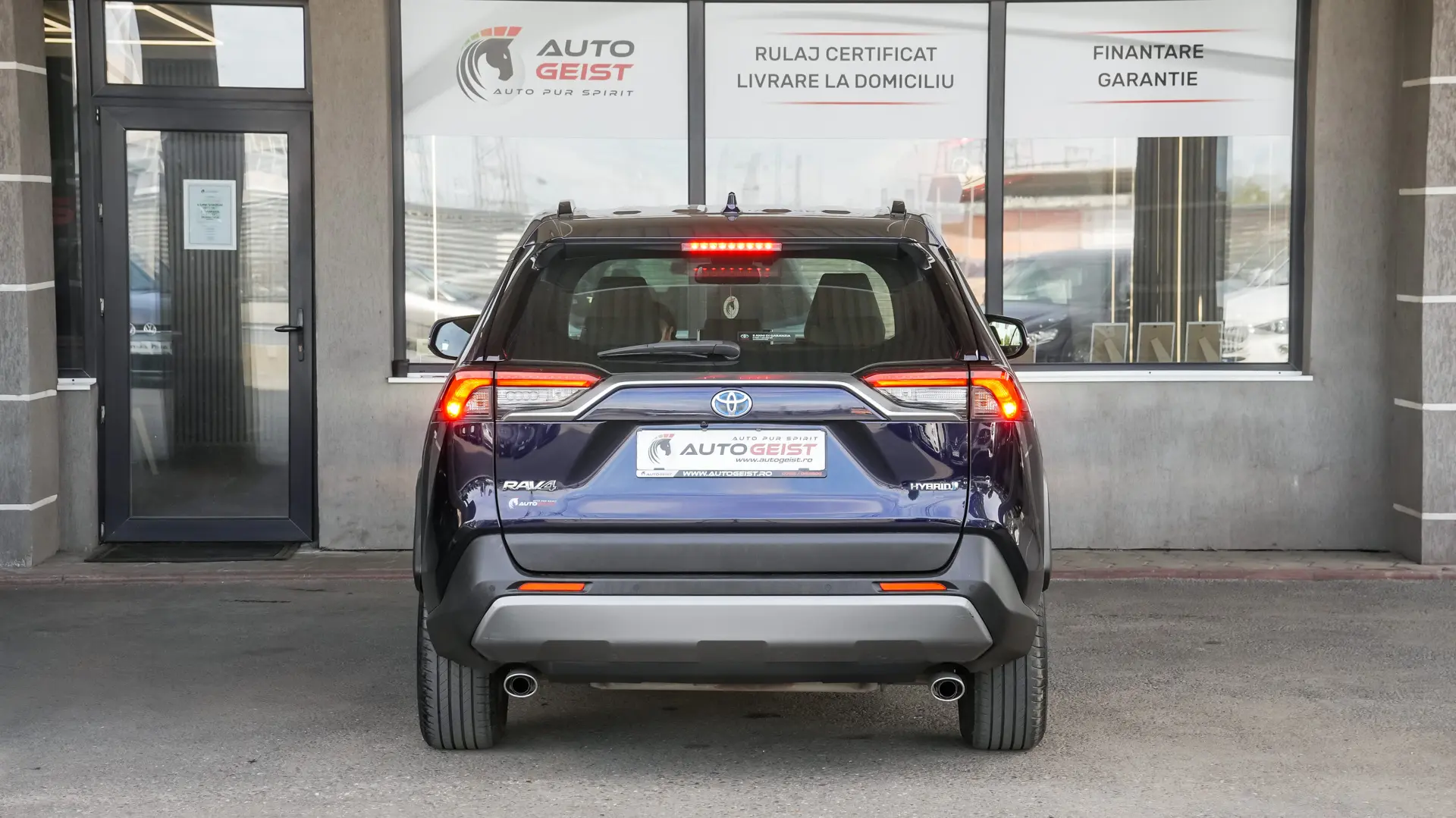TOYOTA RAV 4 ACTIVE 2WD E-CVT