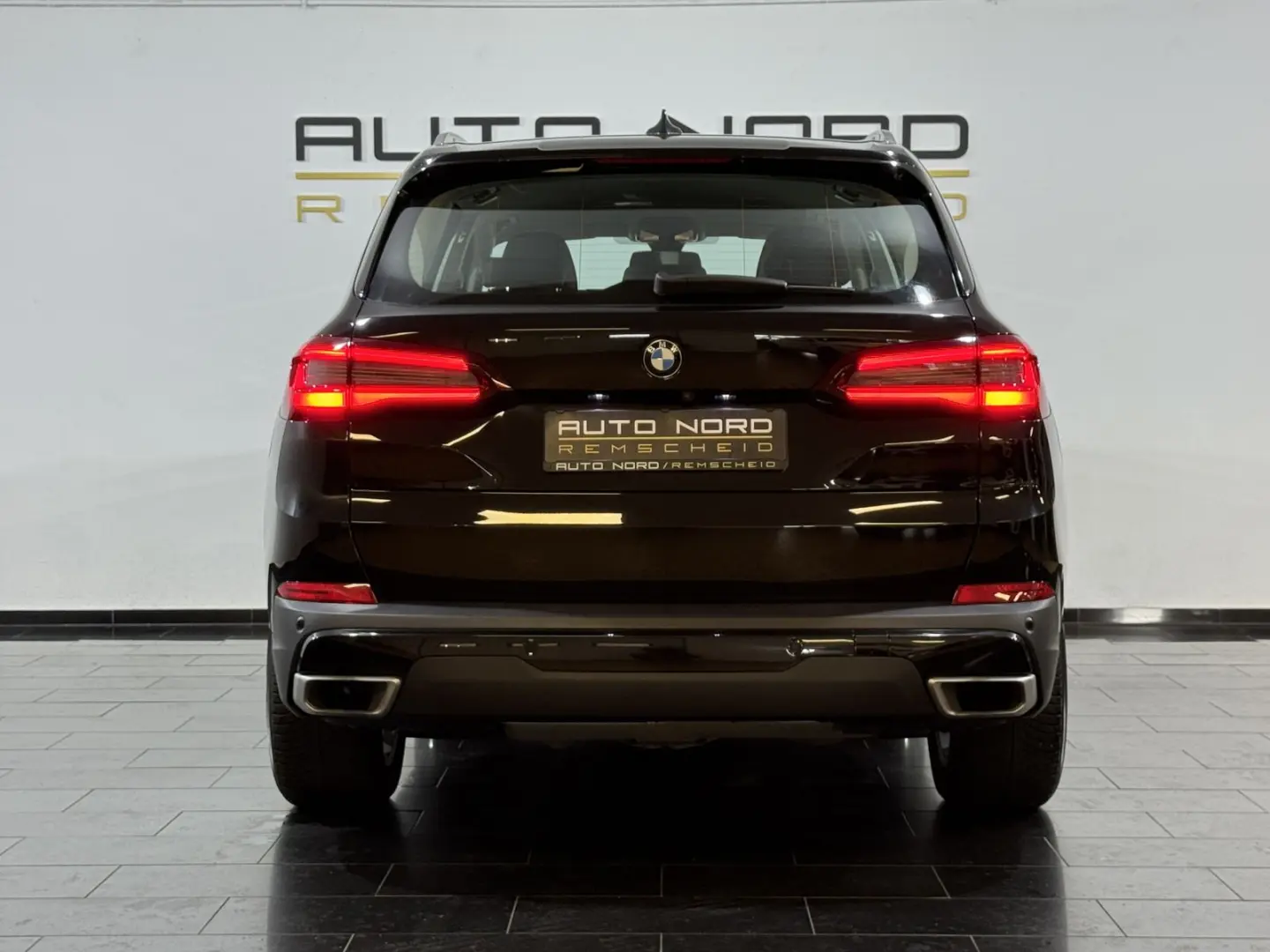 X5 xDrive 40d 1.Hand AHK Memory Merino DAB 360