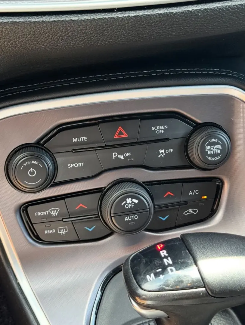 Dodge Challenger