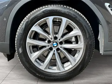 X3 xDrive20i HiFi DAB LED WLAN Pano.Dach