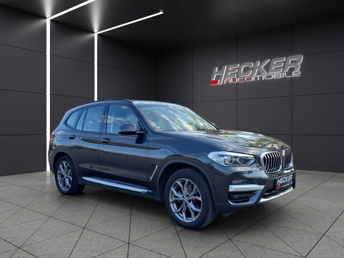 X3 xDrive20i xLine (EURO 6d)  LEDER Kamera Szhzg