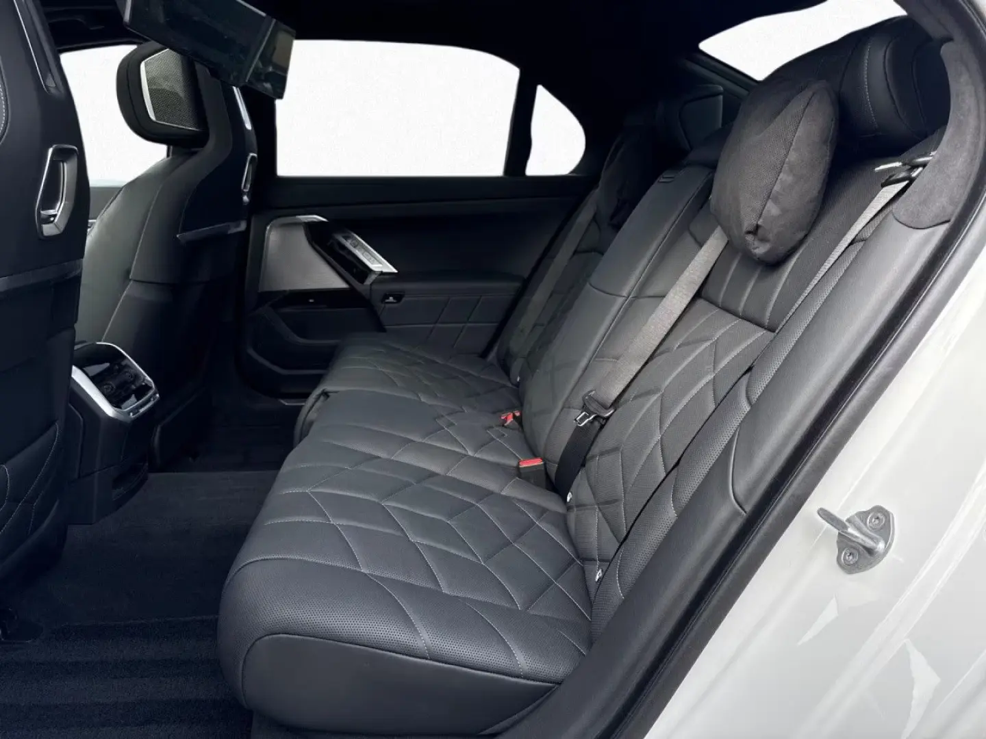 BMW 740 d M-Sport Lounge Masaj  cristal