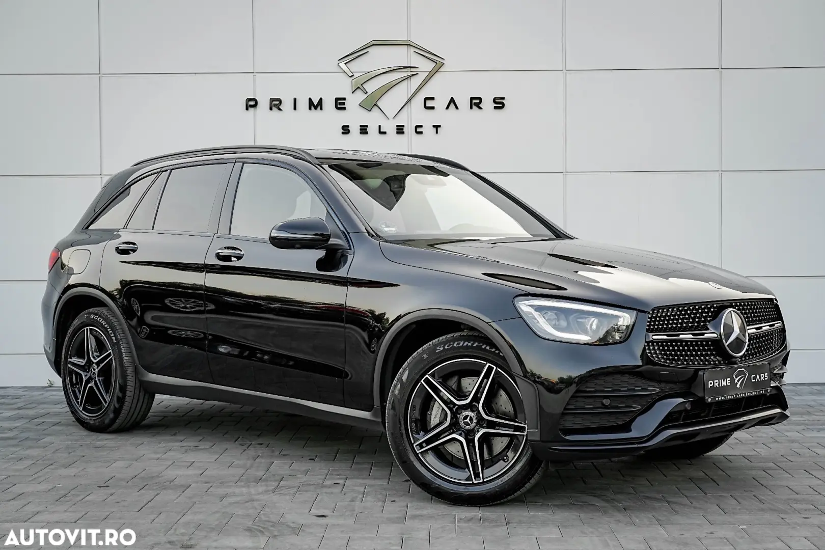 Mercedes-Benz GLC 200 4Matic 9G-TRONIC AMG Line