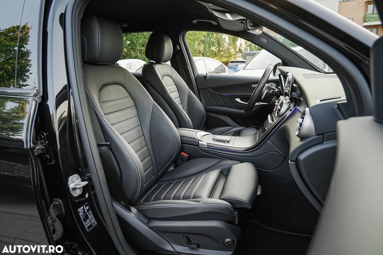 Mercedes-Benz GLC 200 4Matic 9G-TRONIC AMG Line
