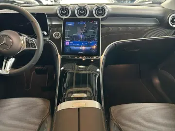GLC 200 4M Coupé Avantgarde LED Panorama-SD DAB