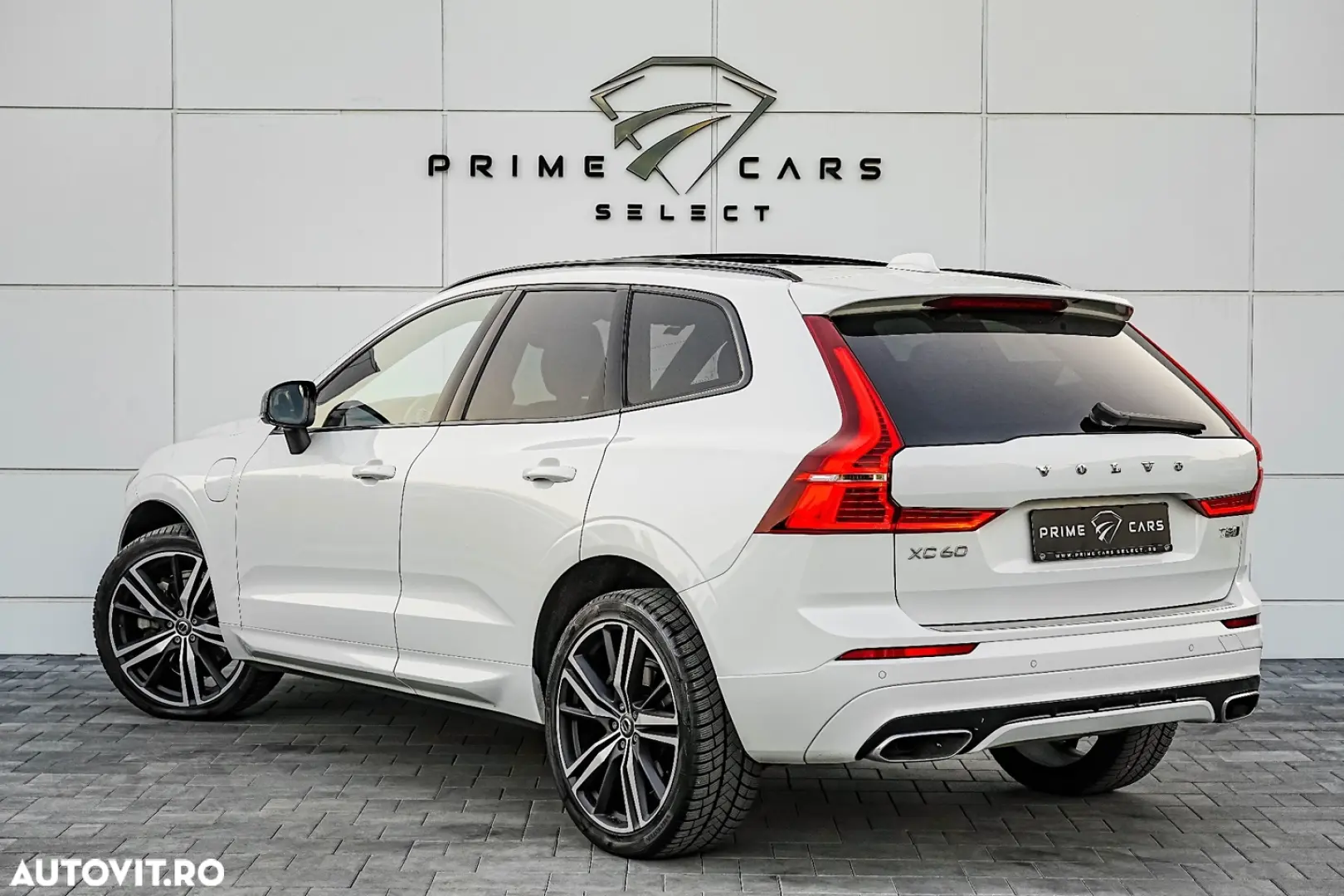 Volvo XC 60 Recharge T8 Twin Engine eAWD R-Design