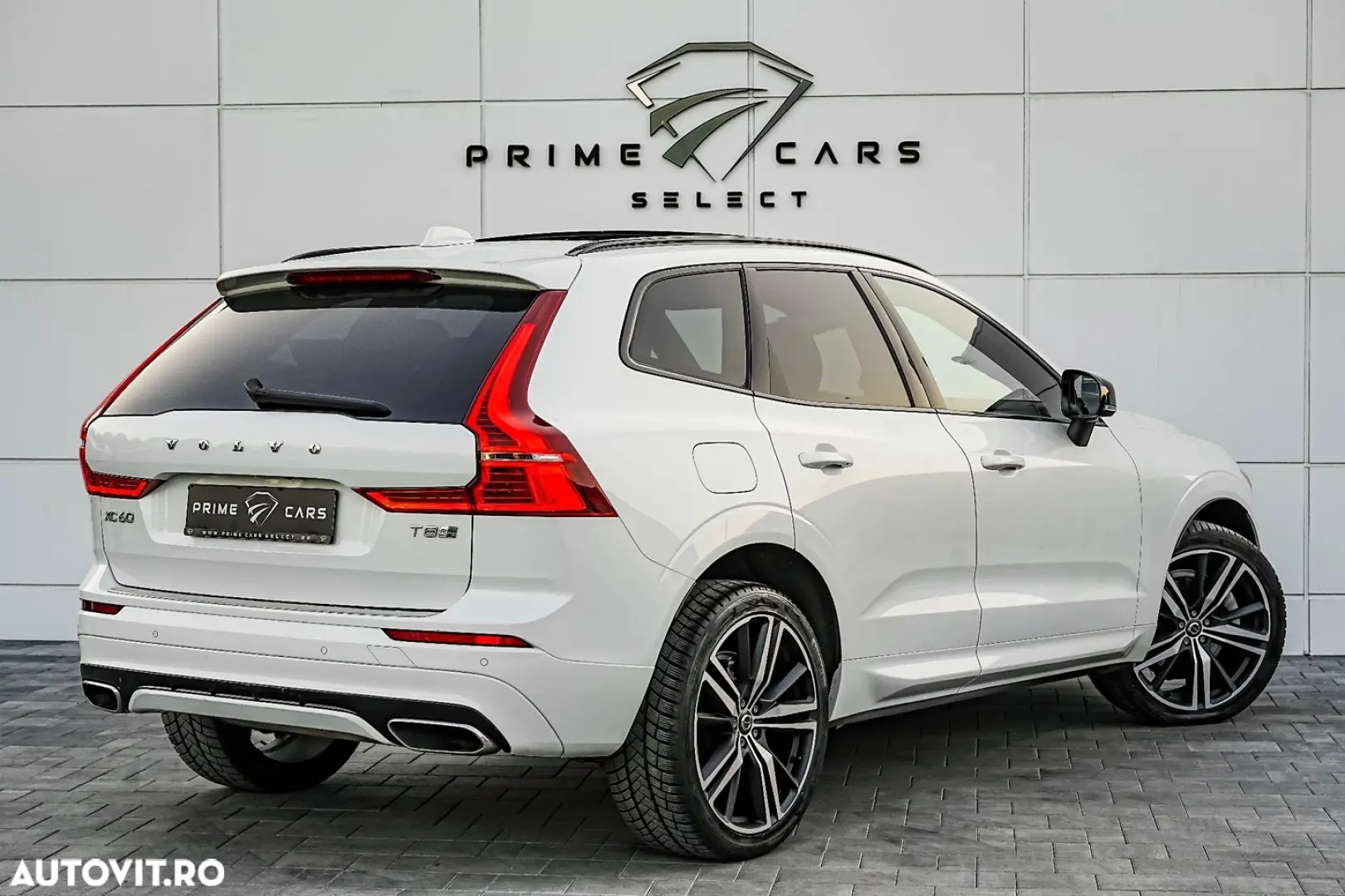 Volvo XC 60 Recharge T8 Twin Engine eAWD R-Design