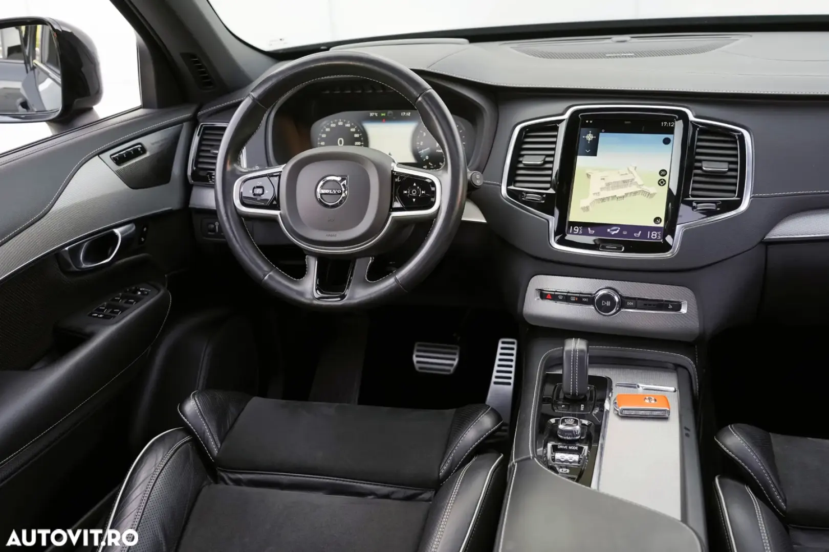 Volvo XC 90 Recharge T8 eAWD R-Design