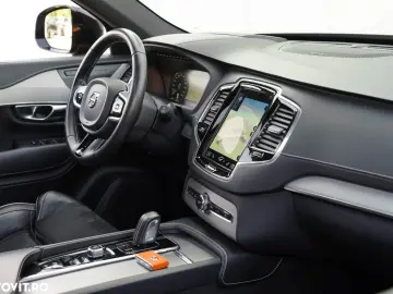 Volvo XC 90 Recharge T8 eAWD R-Design