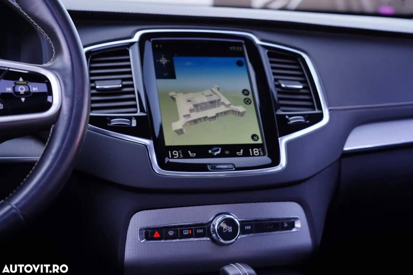 Volvo XC 90 Recharge T8 eAWD R-Design