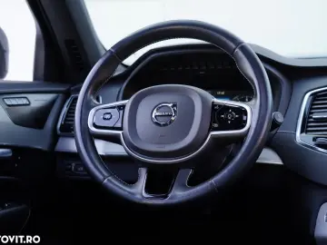 Volvo XC 90 Recharge T8 eAWD R-Design