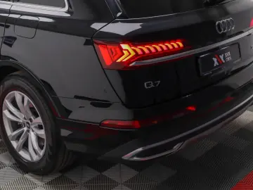 Q7 55TFSIe Quattro Matrix Ambientale Cockpit HeadUp