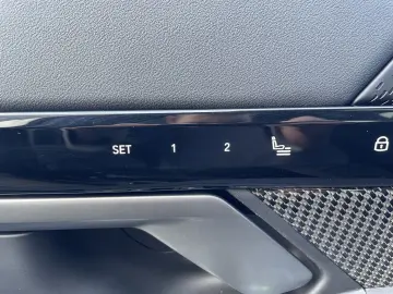 BMW 520i M Sport Pro    360  Panorama H&K.