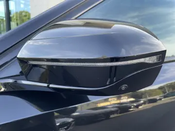 BMW 520i M Sport Pro    360  Panorama H&K.